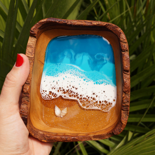 Live Edge Olive Wood Dish - Caribbean Cay