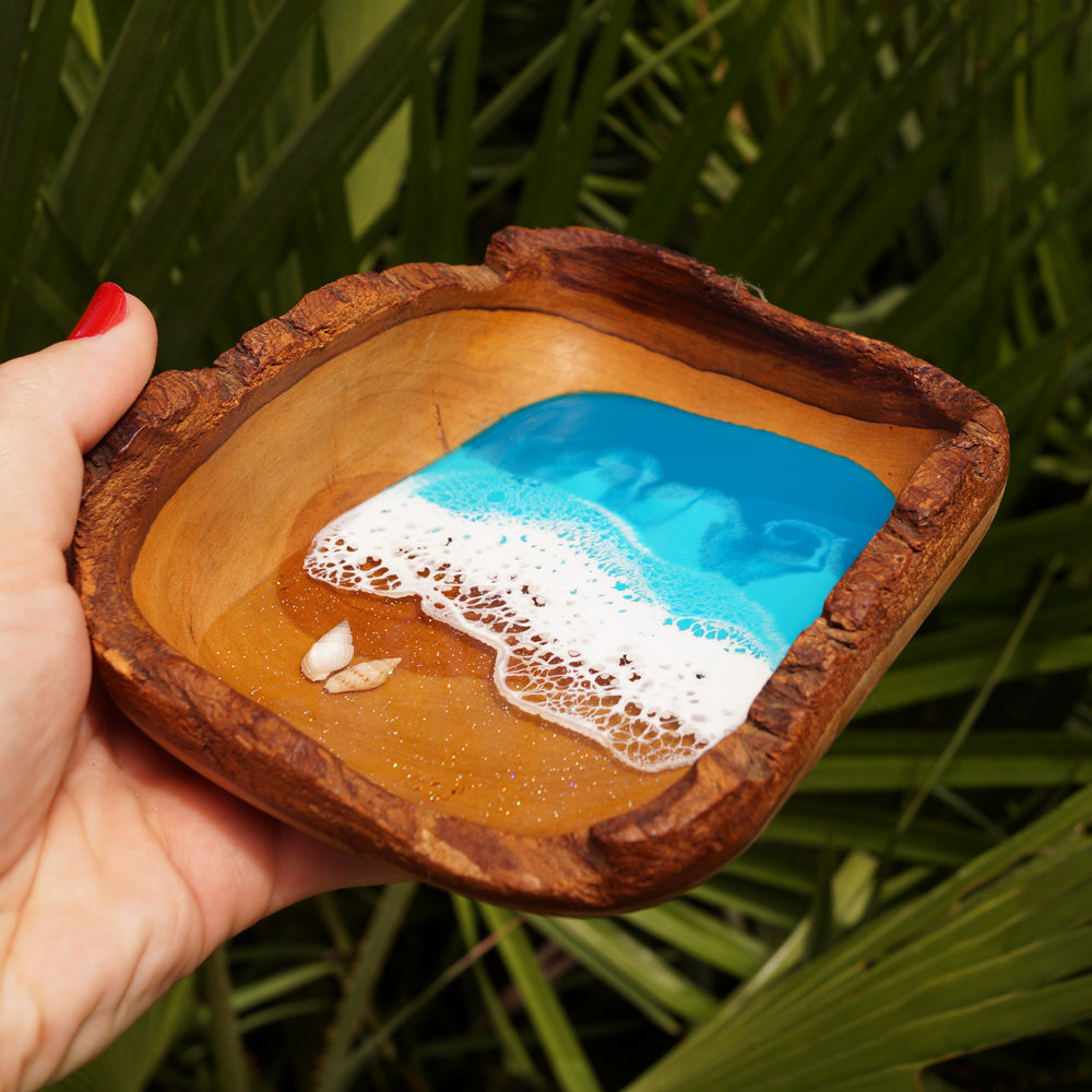 Live Edge Olive Wood Dish - Caribbean Cay